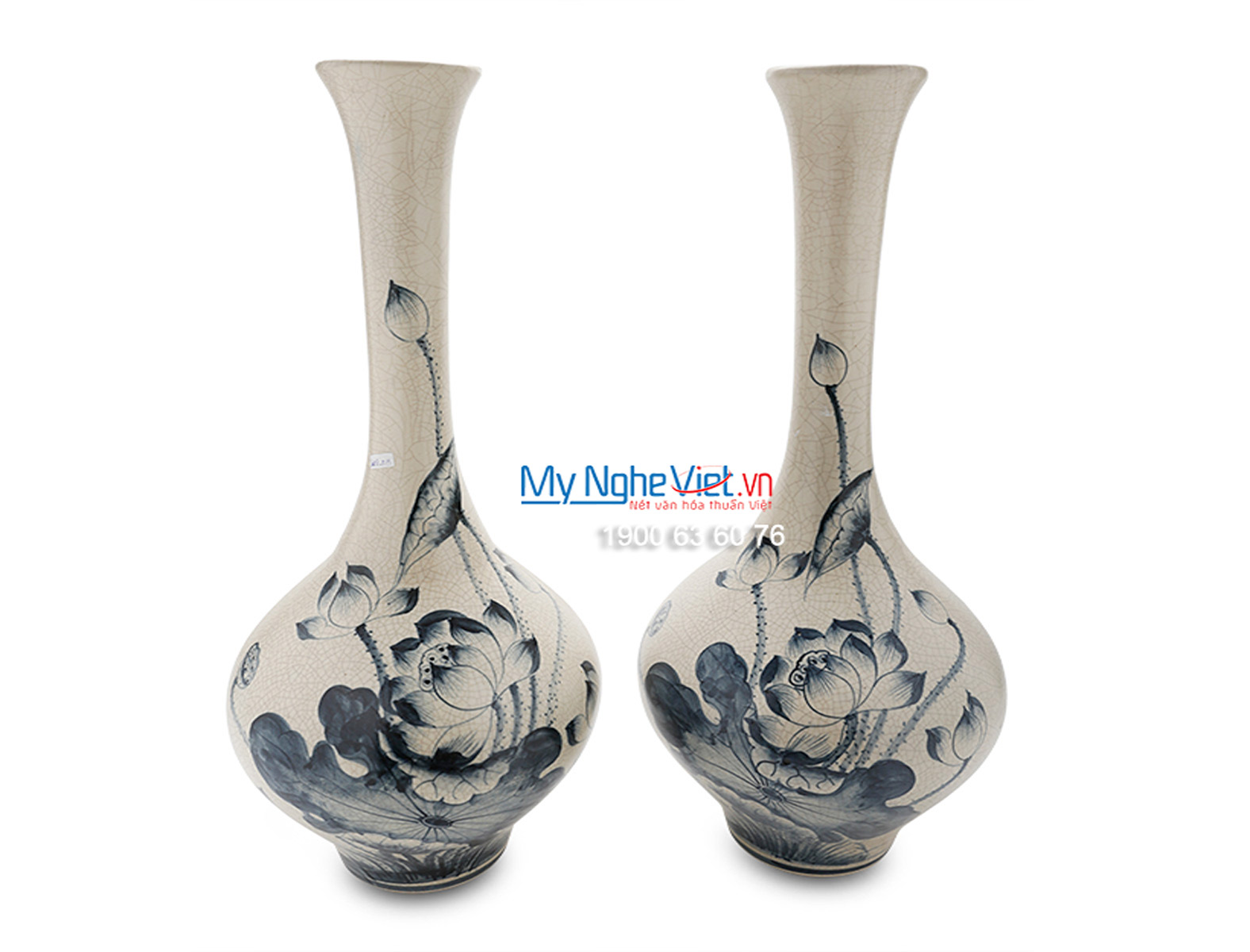Vase with High Neck and Lotus Flower Pattern MNV_LHC39