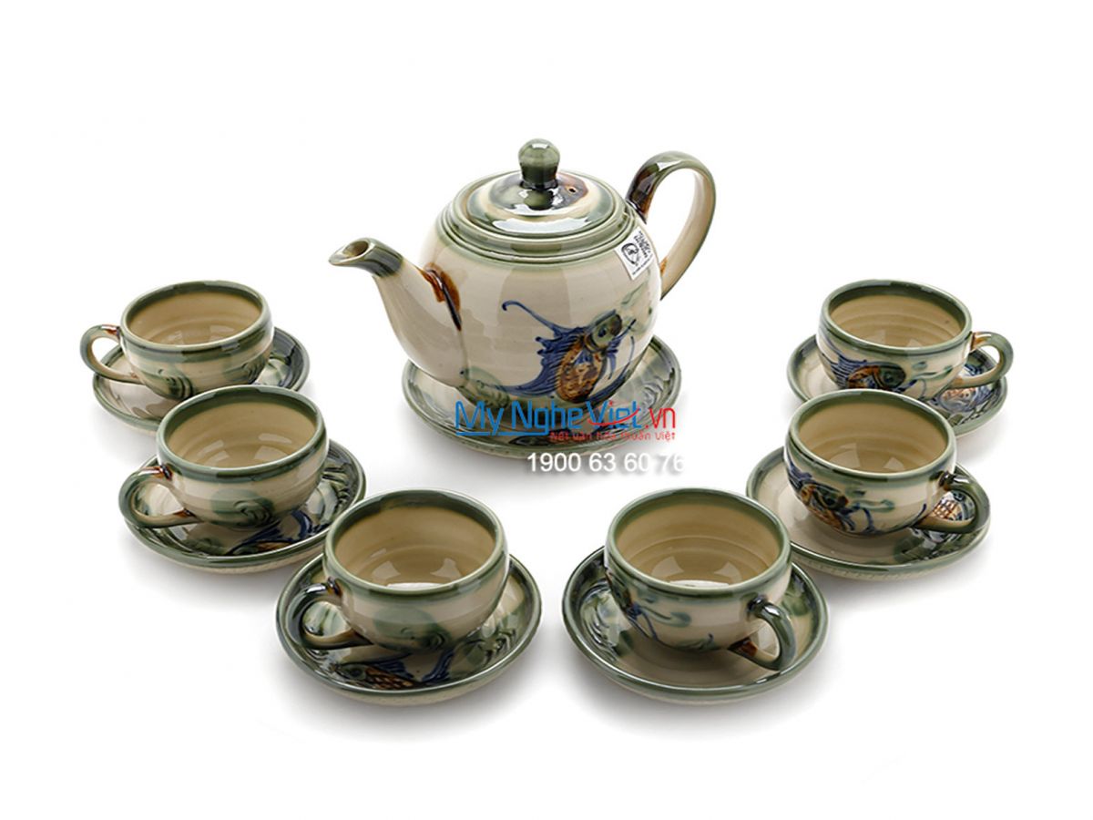 Bat Trang Tea Set with Glossy Glaze, Fish Painting with Pottery Strap MNV-TS029-2